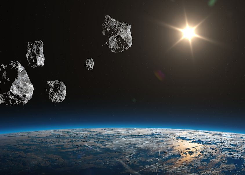 Asteroids close to Earth. Image Credits: buradaki via Shutterstock