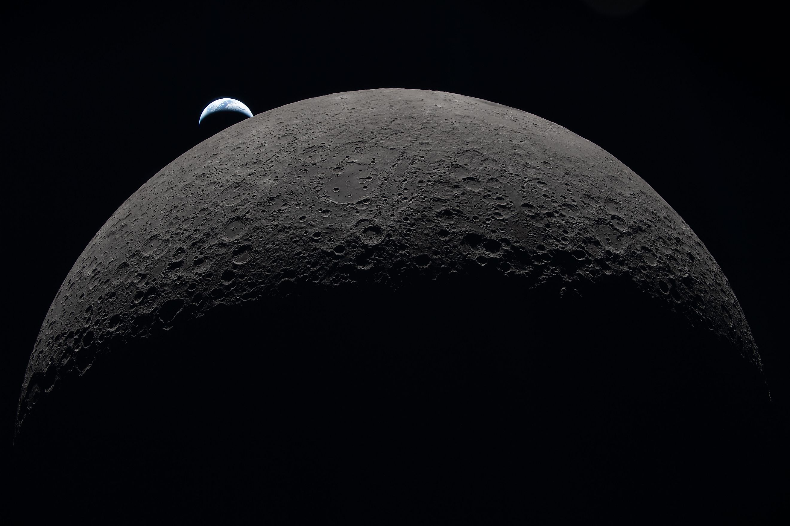 Photo captured by the Artemis II crew during their journey around the far side of the Moon with no stars in sight. 